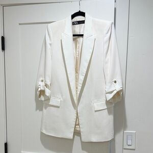 Zara Men's Cream Blazer with Rolled Sleeves